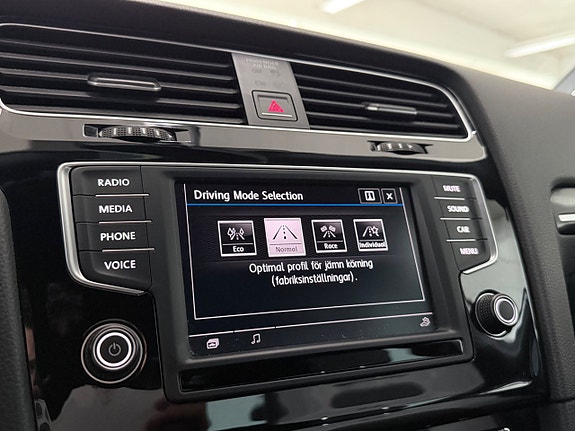 Volkswagen Golf I 18 of 18