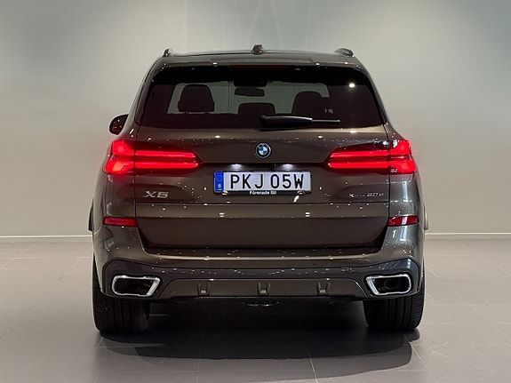 BMW X5 4 of 20