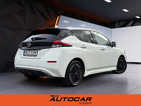 Nissan Leaf 5 of 18