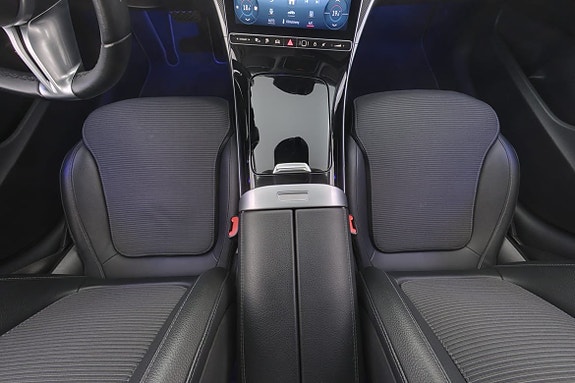 Mercedes-Benz C300 20 of 30