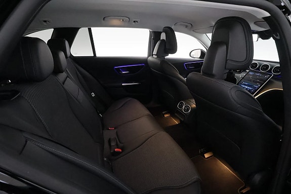 Mercedes-Benz C300 22 of 30