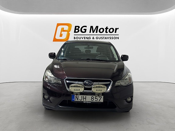 Subaru XV 2 of 18