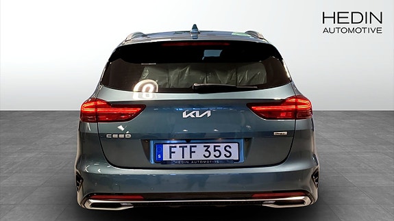 Kia Ceed 7 of 15