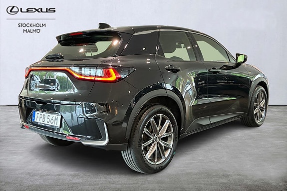 Lexus LBX 5 of 20