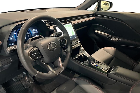 Lexus LBX 7 of 20
