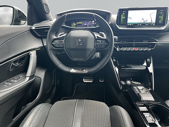 Peugeot 2008 13 of 15