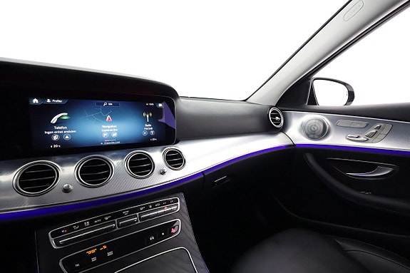 Mercedes-Benz E220 23 of 27