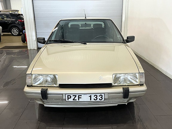 Citroen BX 9 of 23