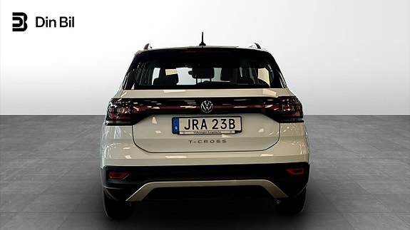 Volkswagen T-Cross 5 of 12