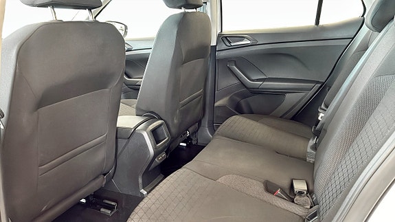 Volkswagen T-Cross 11 of 12