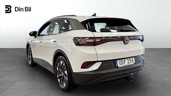 Volkswagen ID.4 3 of 14