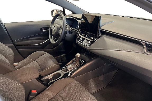 Toyota Corolla 7 of 22