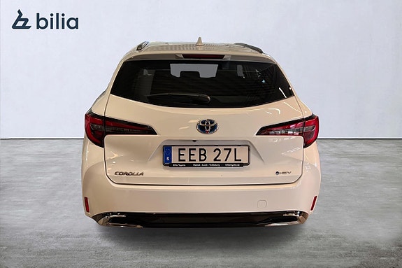 Toyota Corolla 5 of 22