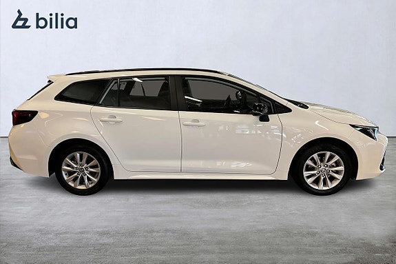 Toyota Corolla 18 of 22