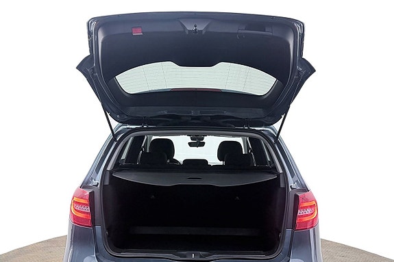 Mercedes-Benz B180 30 of 30
