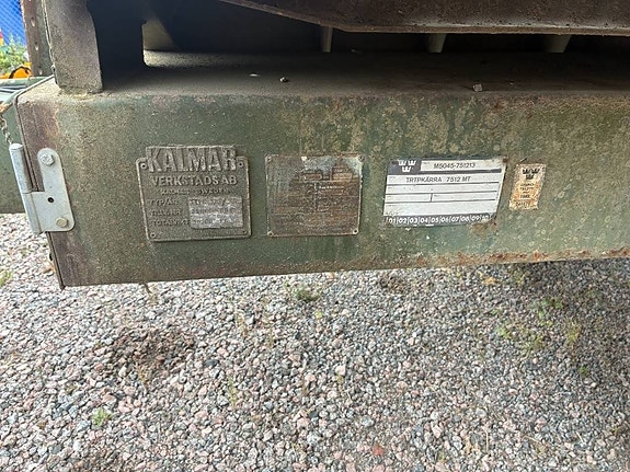 Militärvagn maskintrailer 3 of 3