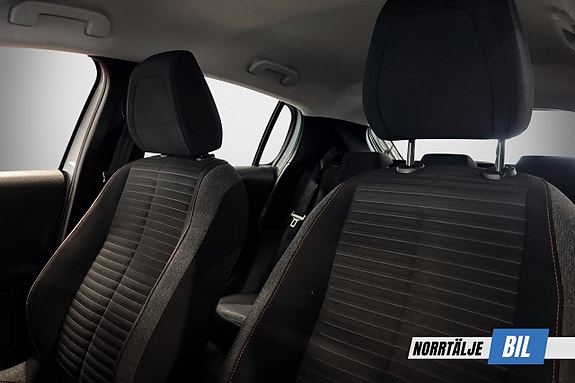 Peugeot 208 9 of 17