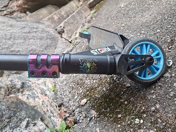 Product image 2 of 7