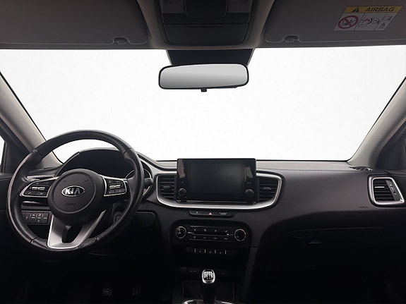 Kia Ceed 13 of 25