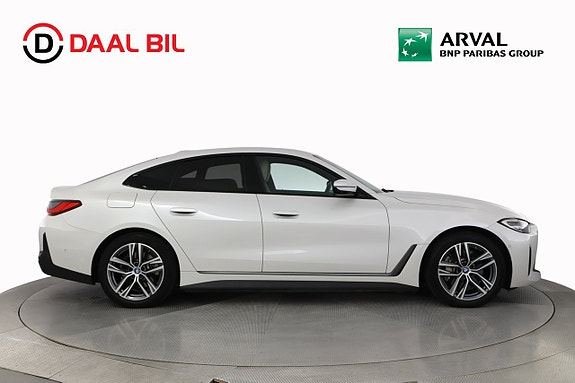 BMW i4 5 of 30
