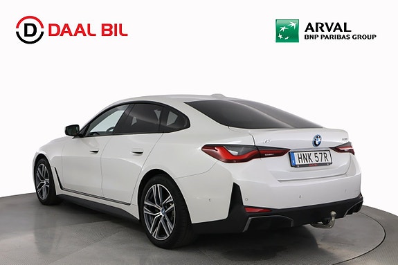 BMW i4 8 of 30