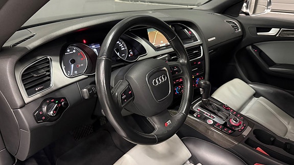 Audi S5 12 of 27