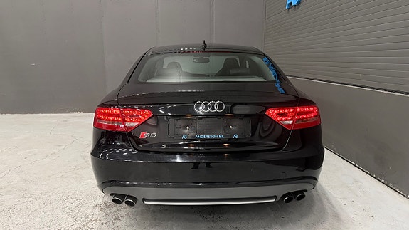 Audi S5 8 of 27