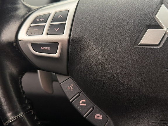 Mitsubishi Outlander 16 of 28
