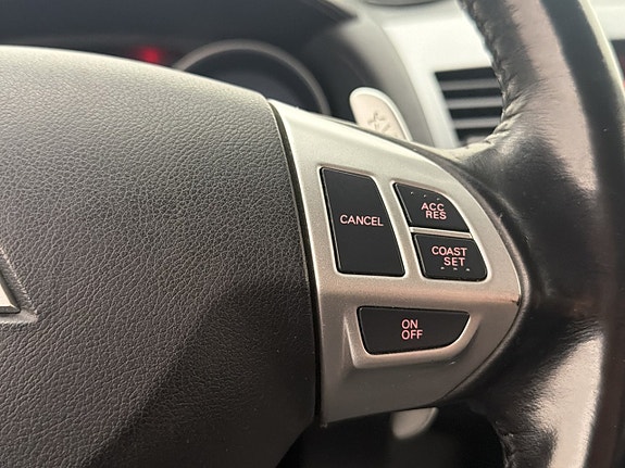 Mitsubishi Outlander 18 of 28