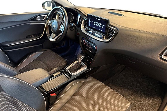 Kia Ceed 10 of 21