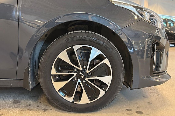 Kia Ceed 4 of 21