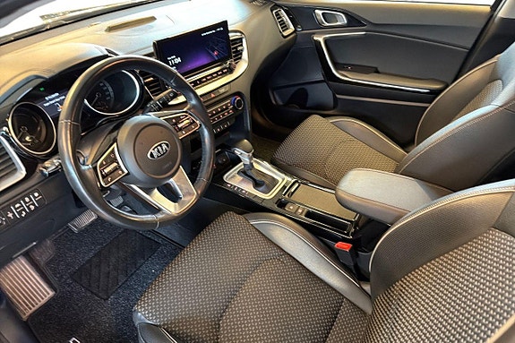 Kia Ceed 9 of 21