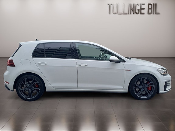 Volkswagen Golf I 6 of 19