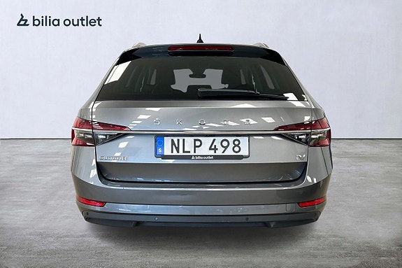 Skoda Superb 7 of 30