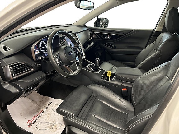 Subaru Outback 9 of 22