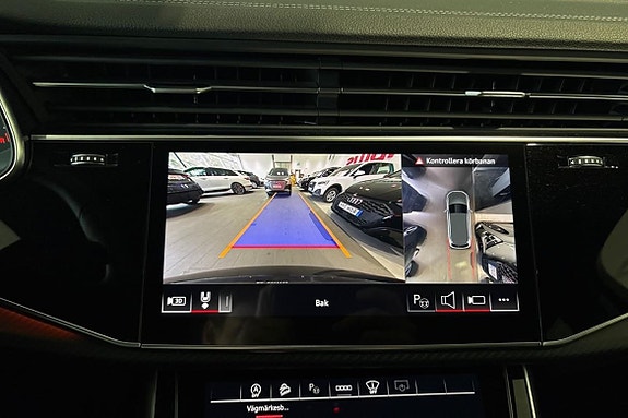 Audi SQ7 13 of 27