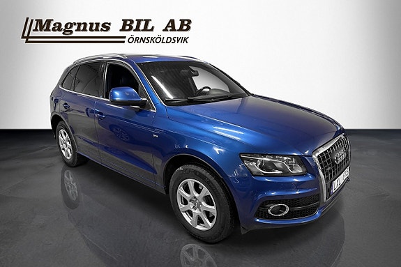 Audi Q5 2 of 7