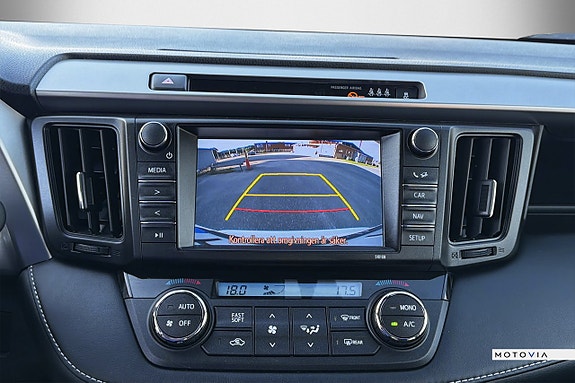 Toyota RAV4 17 of 19