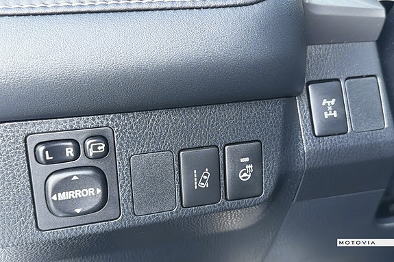 Toyota RAV4 19 of 19