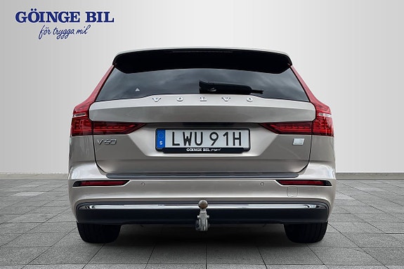 Volvo V60 7 of 18