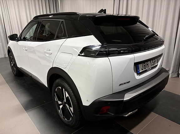 Peugeot 2008 3 of 15