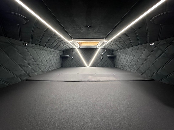 Volkswagen Crafter 6 of 22