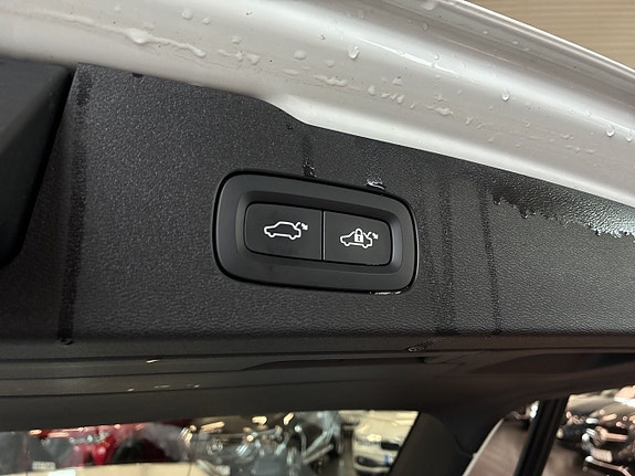 Volvo V60 17 of 27
