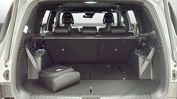 Hyundai Santa Fe 9 of 24