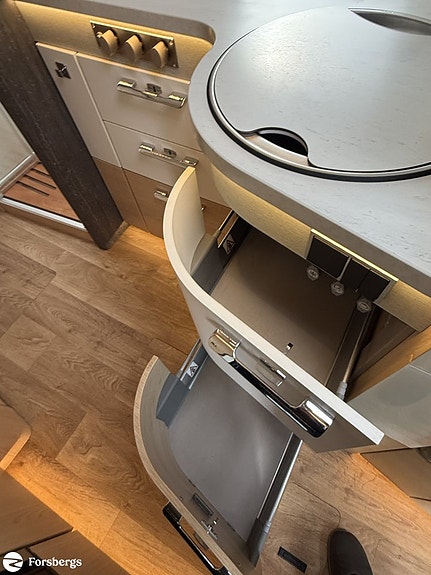 Hymer B 780 ML / AUTOMAT / ALDE / LÅNGBÄDDAR / MERCEDES 15 of 21
