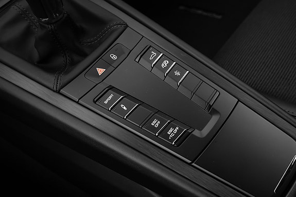 Porsche 911 13 of 30