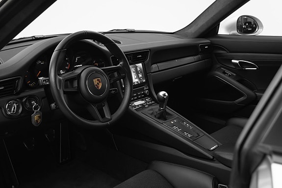 Porsche 911 9 of 30