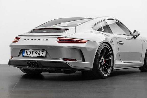 Porsche 911 23 of 30