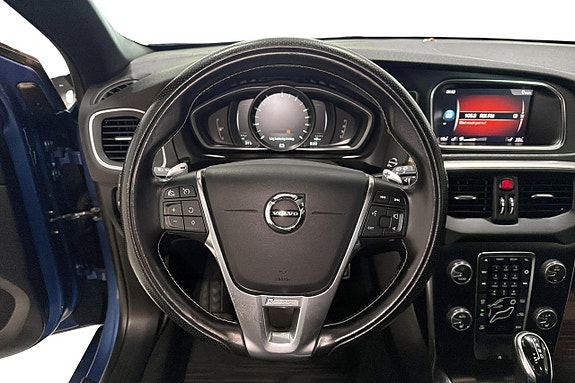 Volvo V40 7 of 11