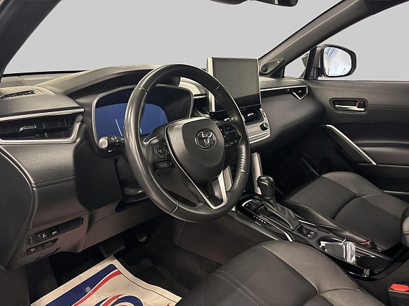 Toyota Corolla Cross 14 of 22